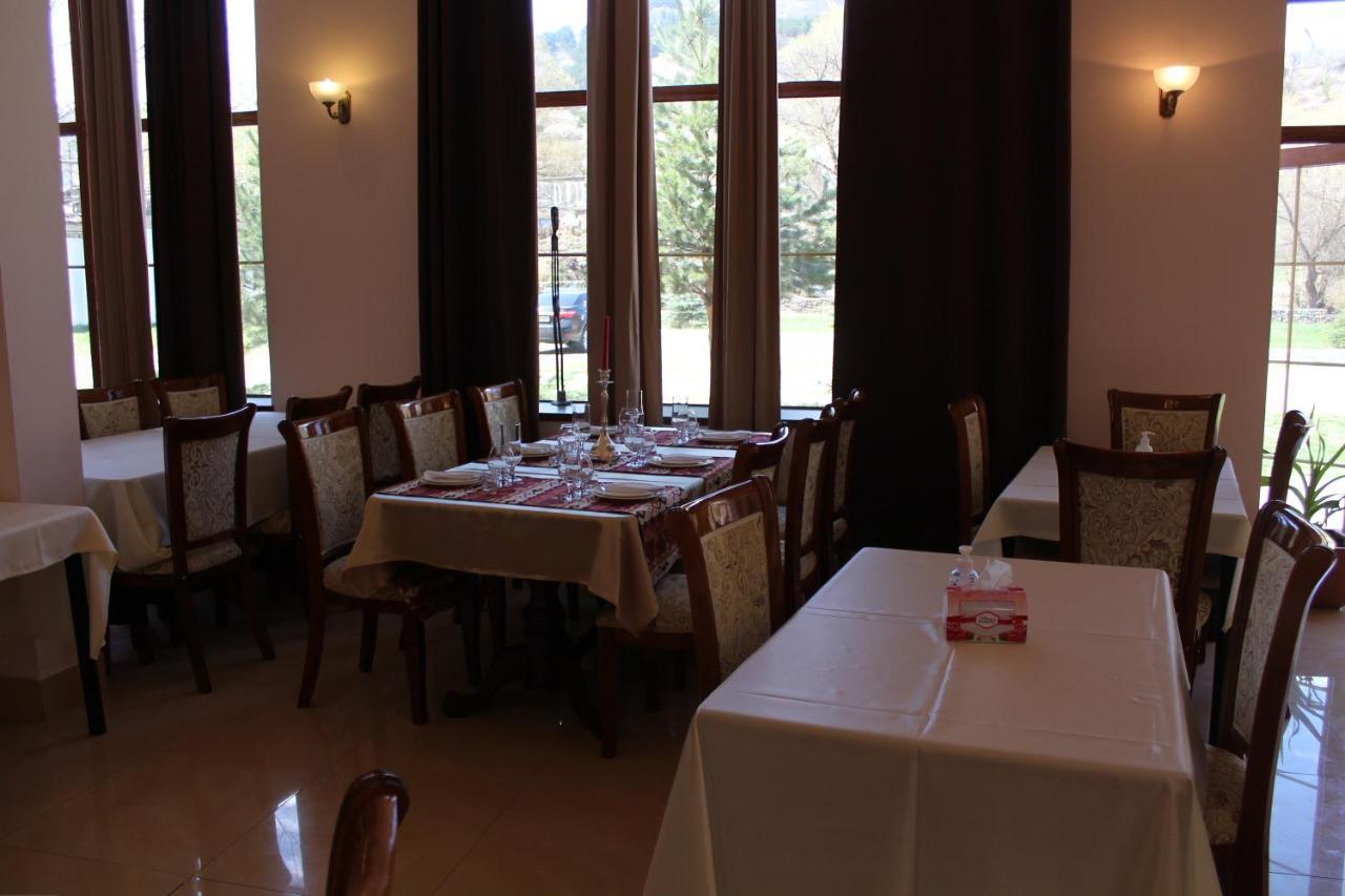 Diligence Hotel&restaurant Dilidzjan Buitenkant foto