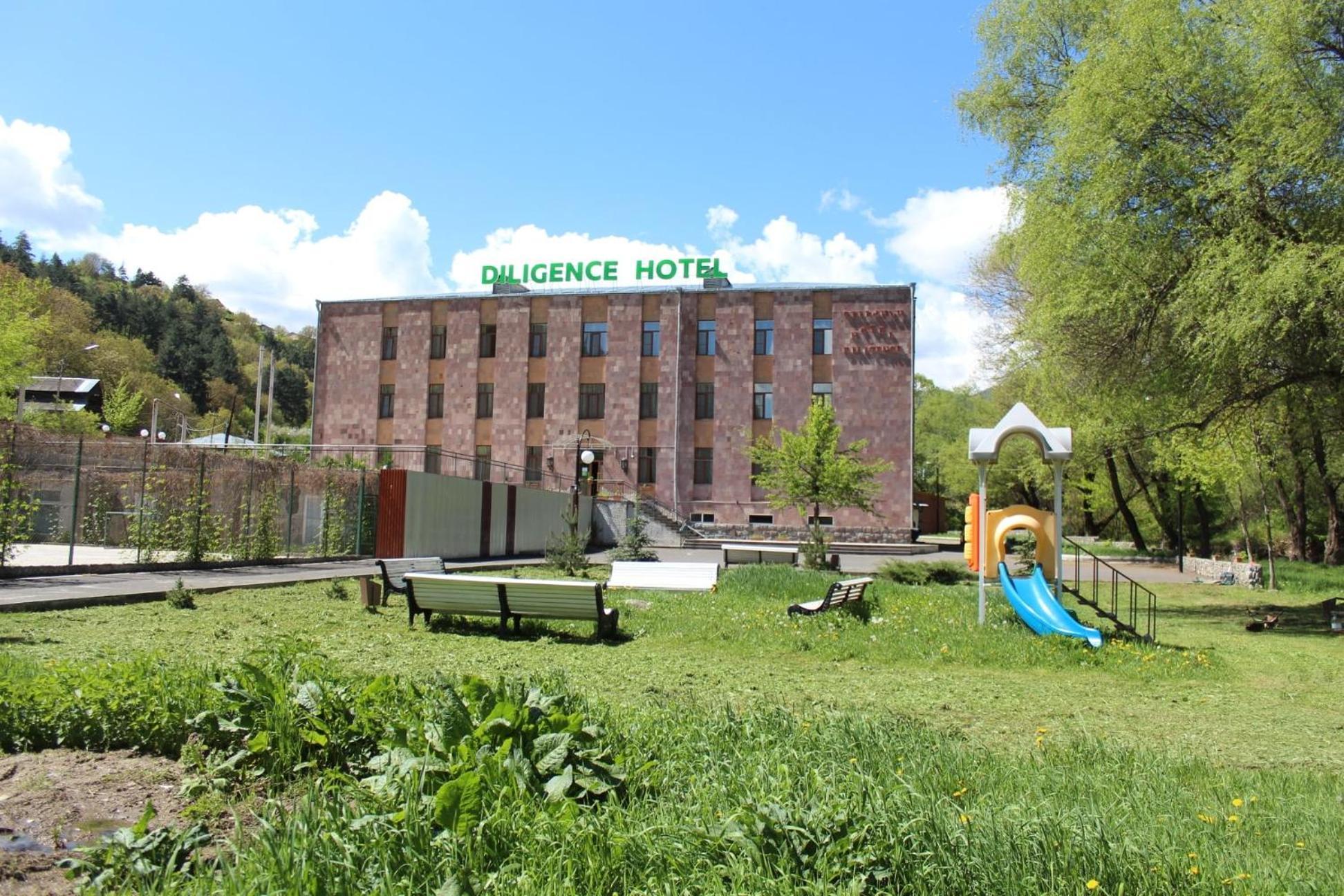 Diligence Hotel&restaurant Dilidzjan Buitenkant foto